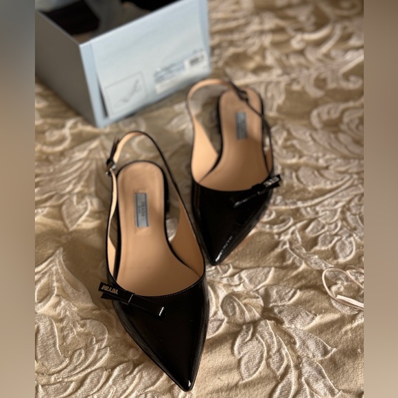 Prada flats - Picture 5 of 15